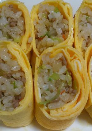 お弁当に☆卵巻きチャーハン♪-レシピのメイン写真
