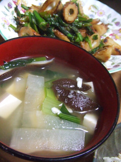 我が家の定番★大根と豆腐の味噌汁♪-レシピのメイン写真