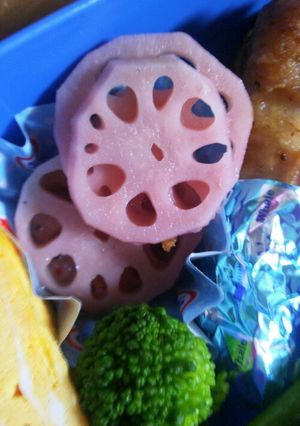 お弁当に♪レンコンのかき氷シロップ煮-レシピのメイン写真