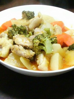 ケチャップで☆鶏ももと根菜の煮物-レシピのメイン写真