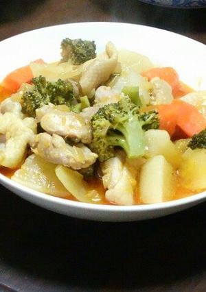 ケチャップで☆鶏ももと根菜の煮物-レシピのメイン写真