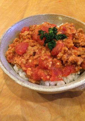 トマトそぼろ丼-レシピのメイン写真