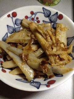 きんぴら蓮根(縦切り・鰹節・ピリ辛)-レシピのメイン写真