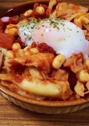 キャベツのトマト炒め＊温玉のせ-レシピのメイン写真