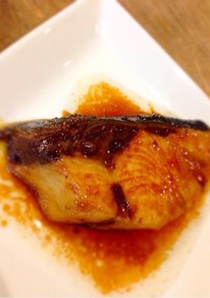 あら簡単☆普通ブリの照り焼きだZE!!-レシピのメイン写真