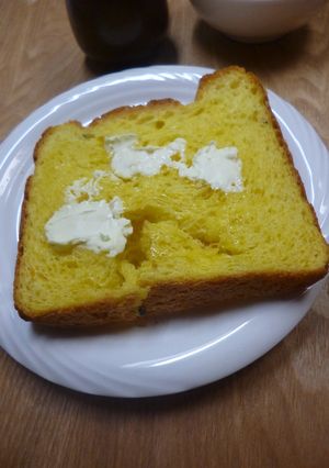 かぼちゃ入り食パンのトースト-レシピのメイン写真