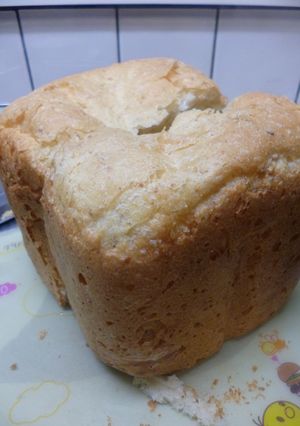 白ごま入りの食パン-レシピのメイン写真