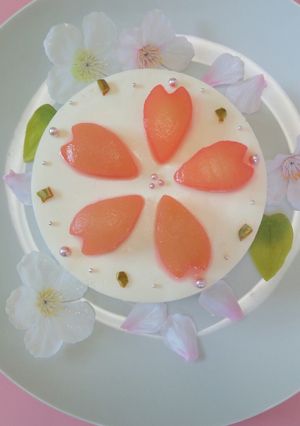 桜デコ✴桃チーズムースケーキ✴-レシピのメイン写真