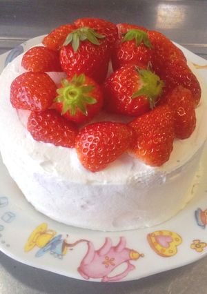 材料4つ!簡単スポンジケーキ-レシピのメイン写真