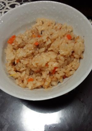ツナと人参とレンコンの炊き込みご飯-レシピのメイン写真