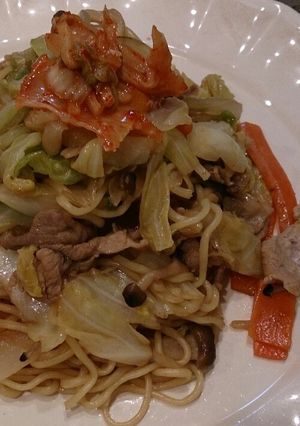 ☆ボリューム満点!キムチのせ塩焼きそば☆-レシピのメイン写真