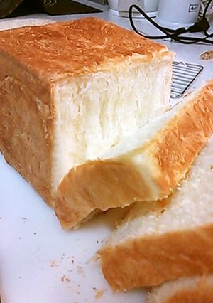 覚書　もっちりしっとり生クリーム角食パン-レシピのメイン写真