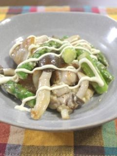 鶏肉とアスパラとしめじのマヨネーズ炒め-レシピのメイン写真