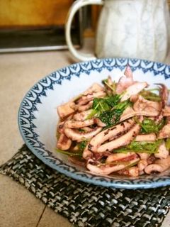 材料2つ!いかと三つ葉の塩麹炒め-レシピのメイン写真