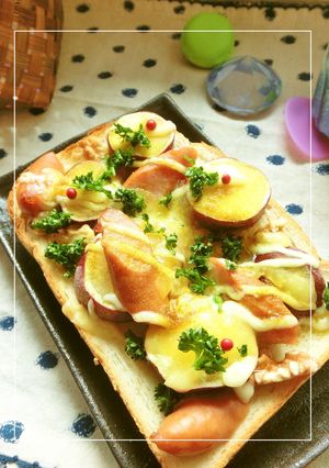 さつま芋とウィンナーのカレー塩トースト-レシピのメイン写真