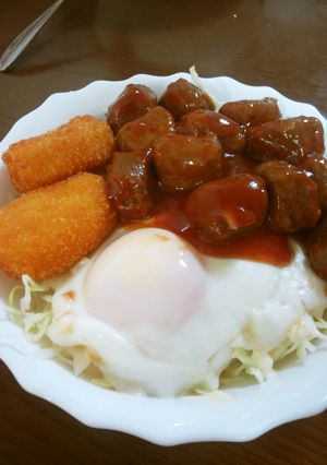 簡単ミートボールでロコモコ（レンジだけ）-レシピのメイン写真