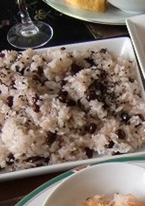 赤飯用あずき缶詰で♪赤飯☆炊飯器-レシピのメイン写真