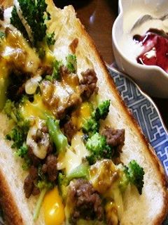 肉そぼろdeマヨチーズ✾トースト-レシピのメイン写真