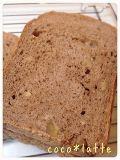 ふすま&全粒粉入り*クルミ食パン-レシピのメイン写真