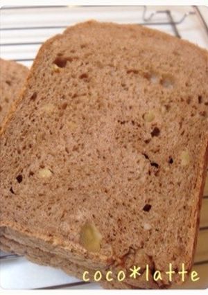 ふすま＆全粒粉入り＊クルミ食パン-レシピのメイン写真