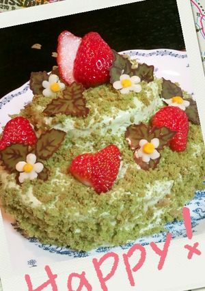 抹茶2段ケーキ苺デコレーション-レシピのメイン写真