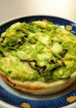 アボカドと塩昆布のトースト-レシピのメイン写真