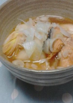 鮭缶・長芋・長ネギで☆プチっと鍋キムチ鍋-レシピのメイン写真