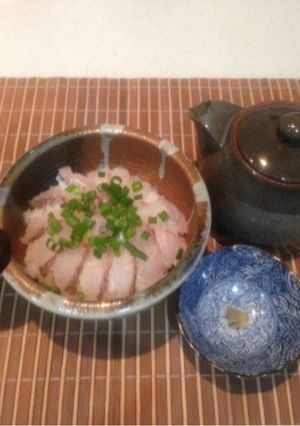 鯛アラ出汁の鯛茶ずけ-レシピのメイン写真