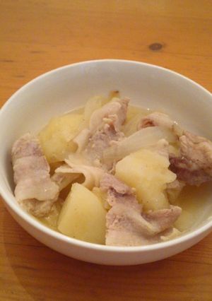 豚バラ肉とジャガイモのスープ煮-レシピのメイン写真