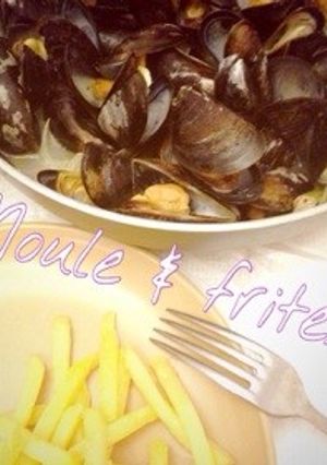 フライパンひとつ！ムール貝の白ワイン蒸し-レシピのメイン写真