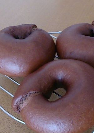 つるつるぴかぴか＊ココアベーグル-レシピのメイン写真