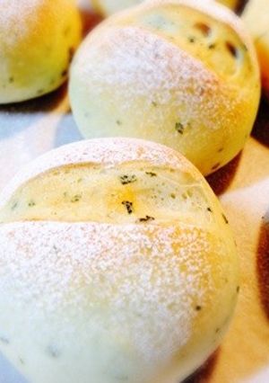 【写真付】バジルとオリーブオイルのパン-レシピのメイン写真