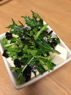 水菜と春菊の韓国風サラダ-レシピのメイン写真