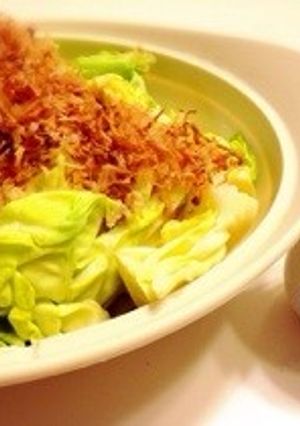 簡単新キャベツと鮭のさっぱり温サラダ-レシピのメイン写真