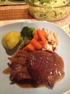 簡単安くて美味しい牛スネ肉赤ワイン煮-レシピのメイン写真