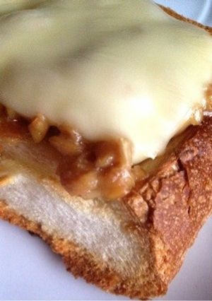 朝ごはんに☆簡単納豆チーズトースト-レシピのメイン写真