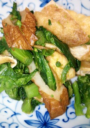 菜の花と竹輪と油揚げのごま油炒め-レシピのメイン写真