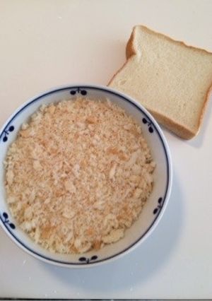 食パンをリメイク♡ふわふわパン粉-レシピのメイン写真