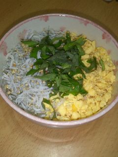 超簡単!そぼろしらす丼-レシピのメイン写真