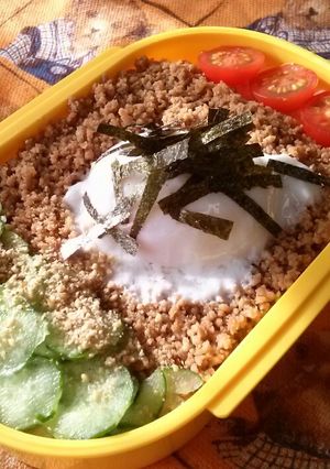 我が家のお弁当☆ビピンパ風そぼろ☆-レシピのメイン写真