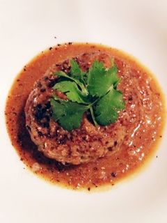 コリアンダー入りハンバーグ♡カレーソース-レシピのメイン写真