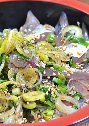 アジ丼 焦がしネギ乗っけ-レシピのメイン写真