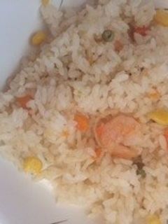 炊飯器でエビピラフ-レシピのメイン写真