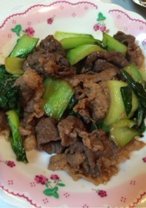 牛肉とチンゲン菜の炒め物-レシピのメイン写真