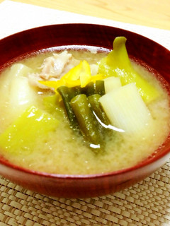 ネギと豚肉の味噌汁-レシピのメイン写真