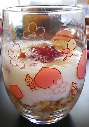 簡単(すぎる？)手抜きパフェ-レシピのメイン写真
