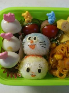 キャラ弁★ドラえもんおにぎり-レシピのメイン写真