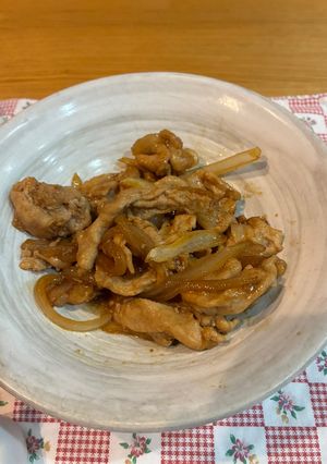 豚肉と玉ねぎの簡単炒め/焼肉のタレ使用-レシピのメイン写真