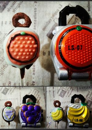 ケーキポップde仮面ライダーロックシード-レシピのメイン写真