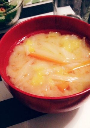 白菜と人参のお味噌汁♡-レシピのメイン写真